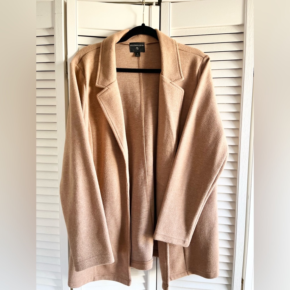 WORTHINGTON Brown, medium weight jacket in size large.